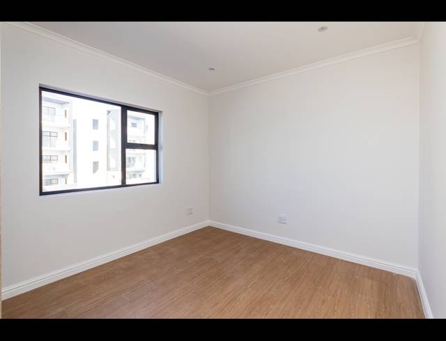 3 BEDROOM TOWNHOUSE FOR SALE IN SANDOWN